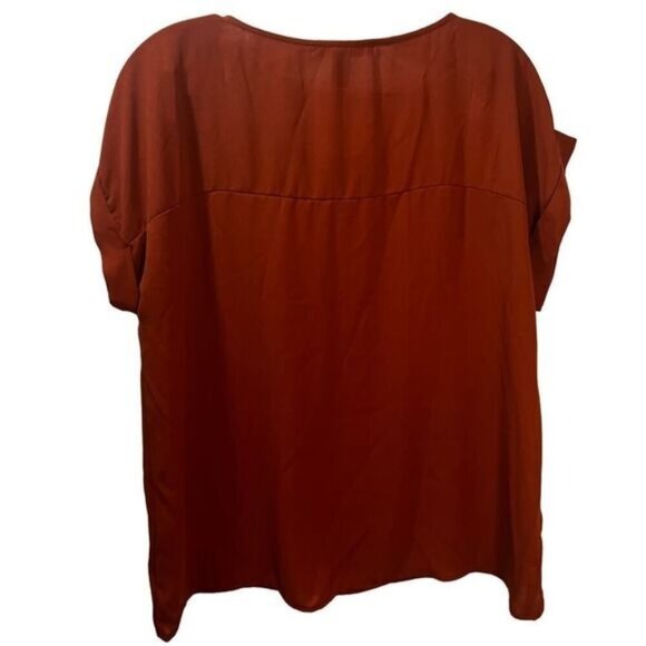 NWOT Forever 21 Women‎ Rust Top Blouse Medium - Picture 2 of 4